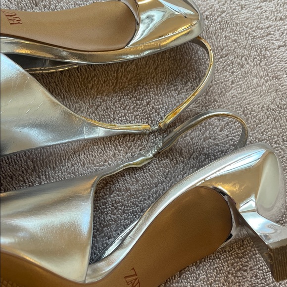 Zara Metallic Silver Pointed Slingback Heels - Picture 4 of 8